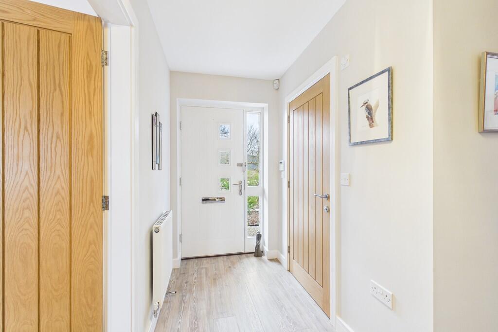 14 Oakfield Park, Kirkby Lonsdale, LA6 2FQ  photo 4