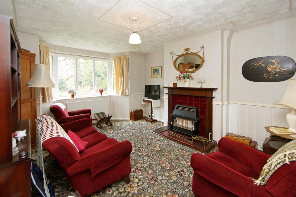 High Street, Edgmond, Newport photo 3