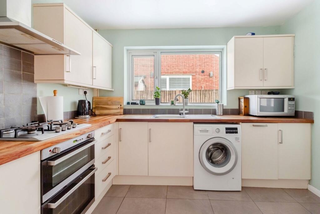 House in Tonbridge - View 5