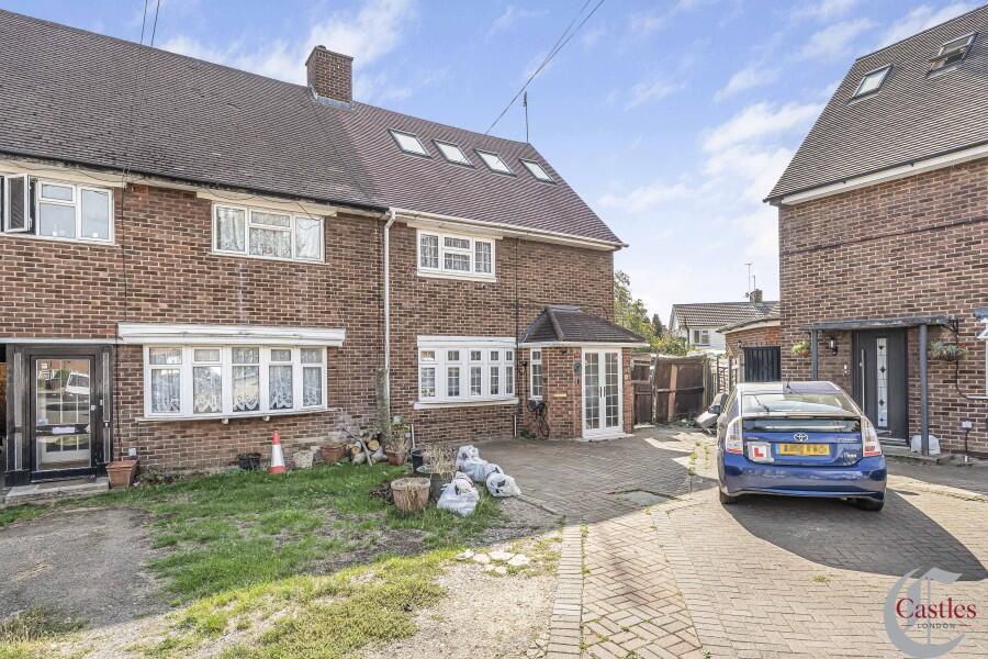Main image of property: Pines Avenue, Enfield, EN1
