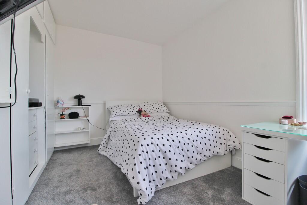 Westfield Road, Southsea - View 6