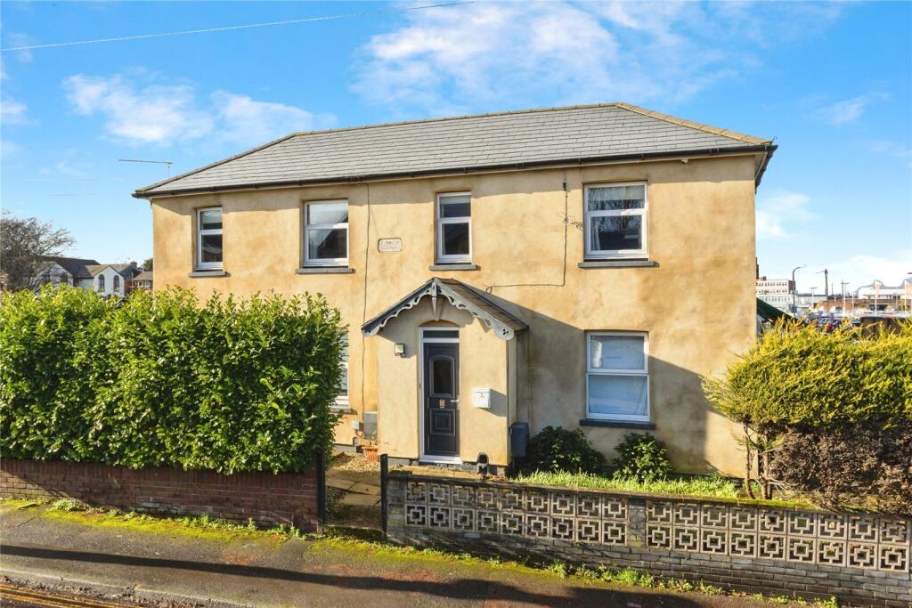 Main image of property: Lavender Hill, Tonbridge, Kent, TN9