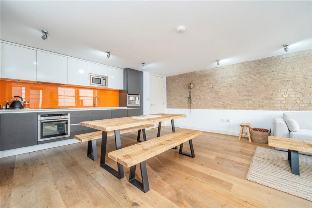 Apartment in London, Spitalfields, Whitechapel - View 5