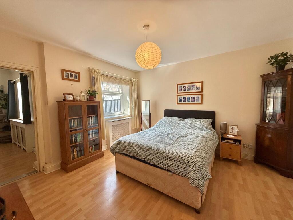 Apartment in York - View 4