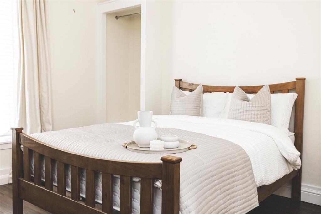 Additional image 2 of Ashvale Place, Aberdeen, AB10