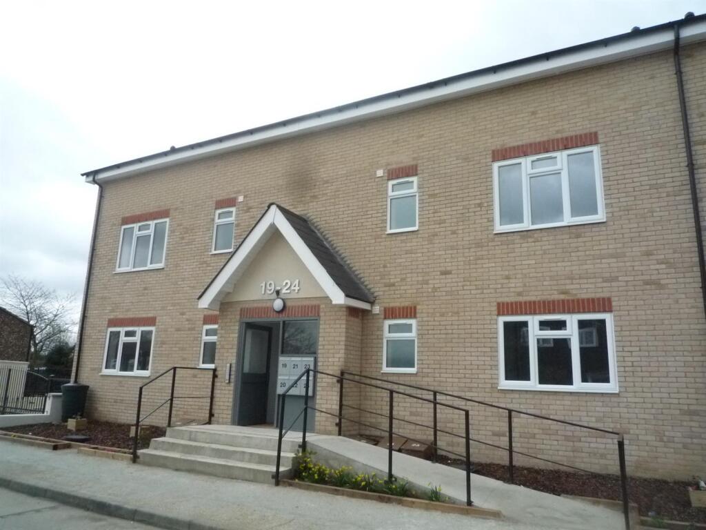 Main image of property: Yellowpine Way, Chigwell, Essex, IG7
