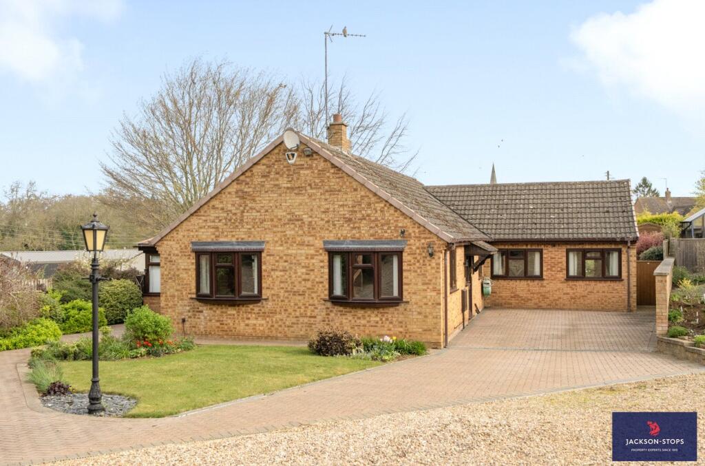 Main image of property: Litchfield Close, Brixworth, Northampton, Northamptonshire, NN6