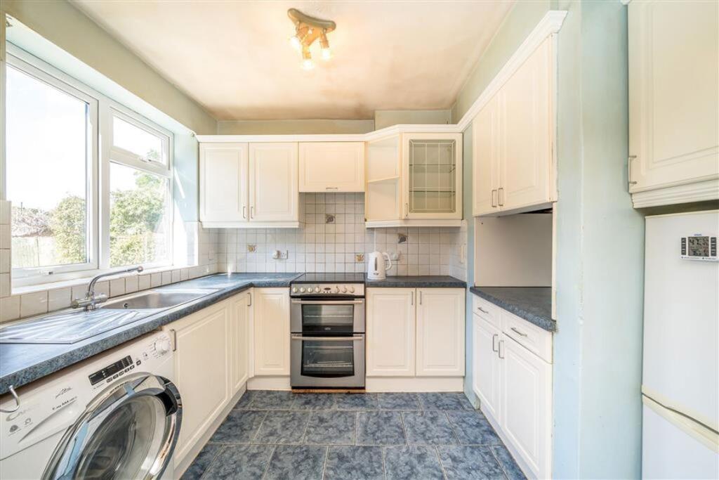 Apartment in London - View 3