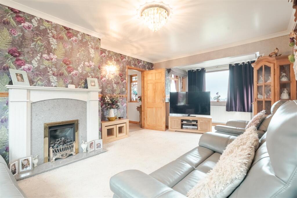 House in Lancaster - View 4