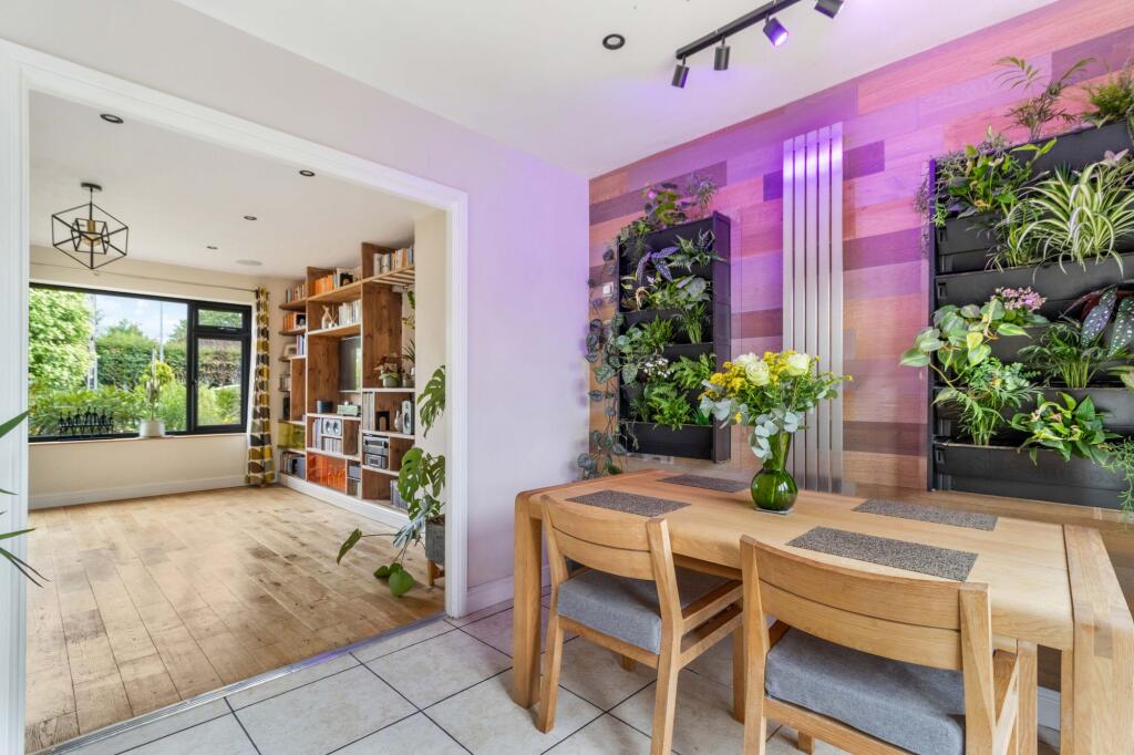 House in Warrington, Appleton - More