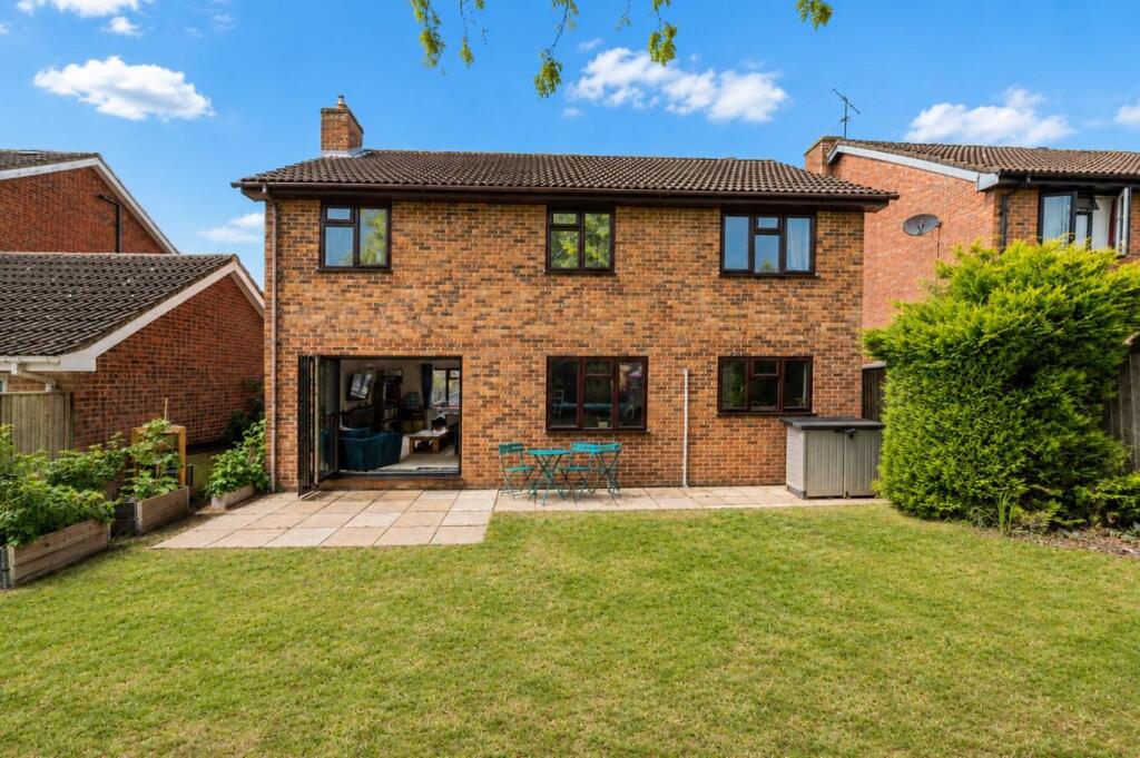 House in Reading - View 3