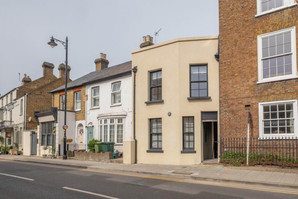 Main image of property: Thames Street, Sunbury-on-Thames, TW16