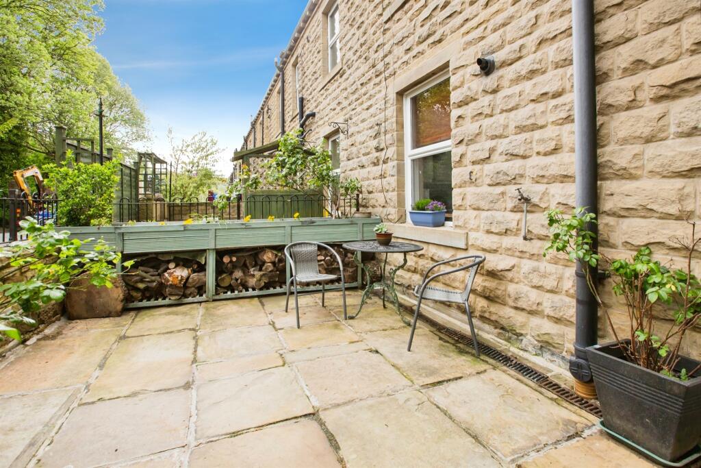 House in Calderdale, West Yorkshire - View 2