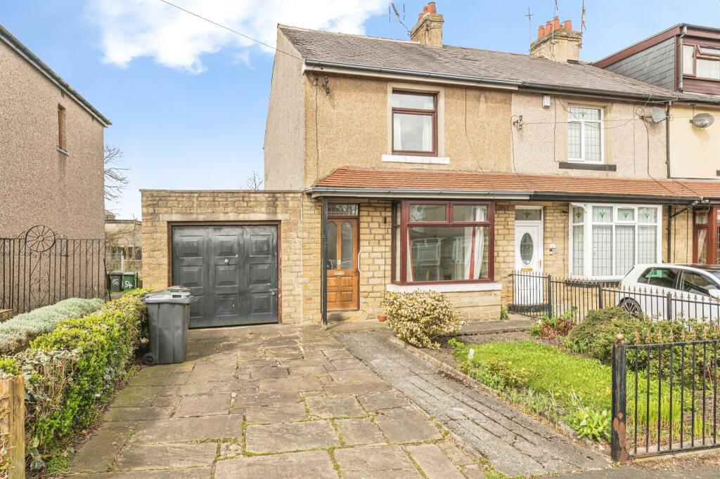 Frimley Drive, Bradford