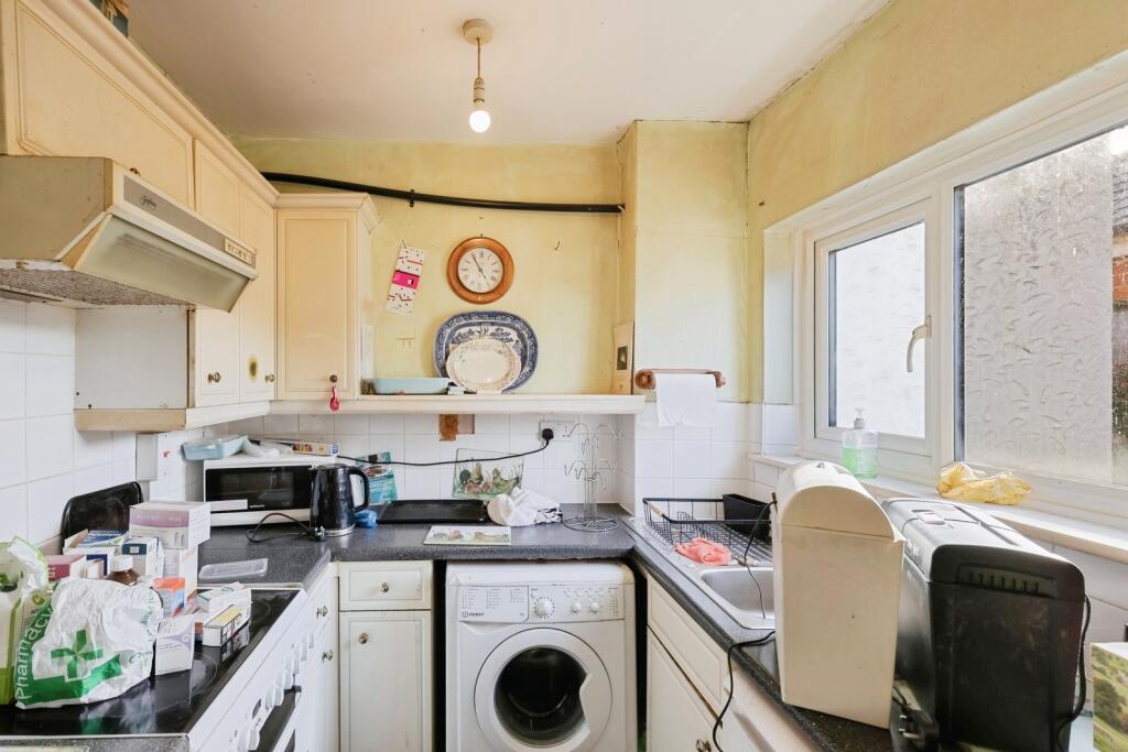 Chester Avenue, Harpole, Northampton, Northamptonshire, NN7 - View 5