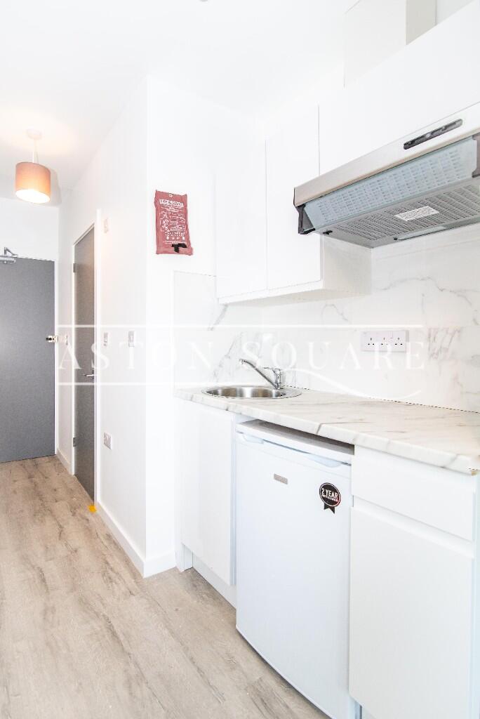 Main image of property: Bell Lane, London, NW4