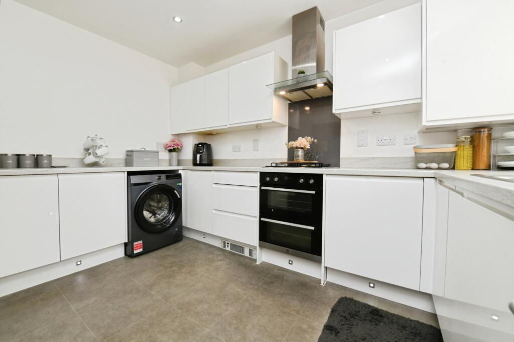House in Romford - View 4