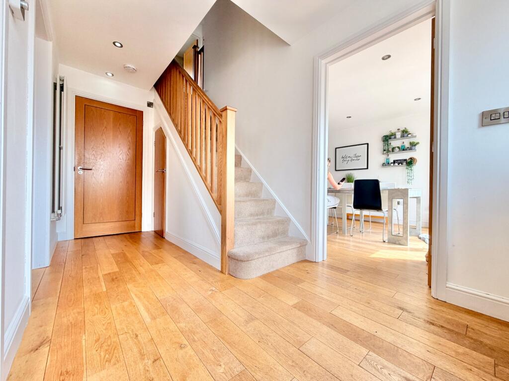 Woodhill Avenue, Portishead, Bristol, Somerset, BS20 - View 4