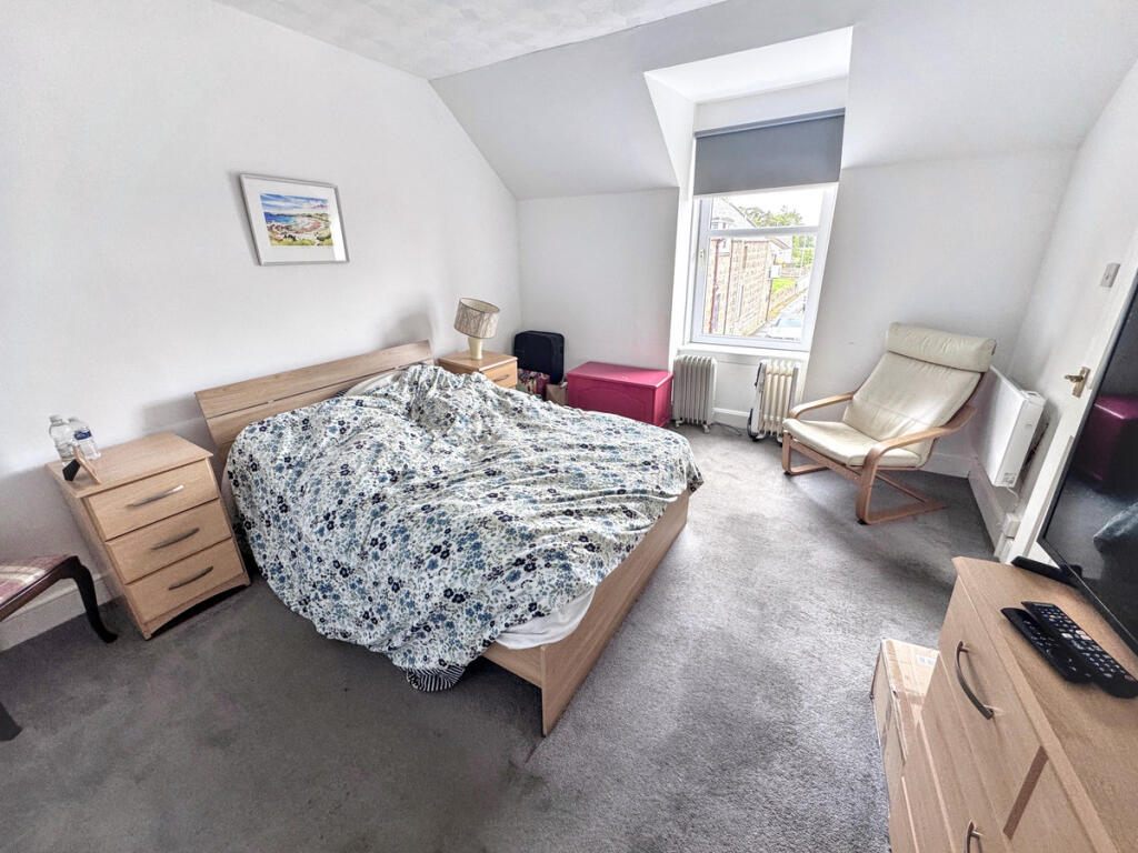 House in Hopeman IV30 5RU, Moray - More