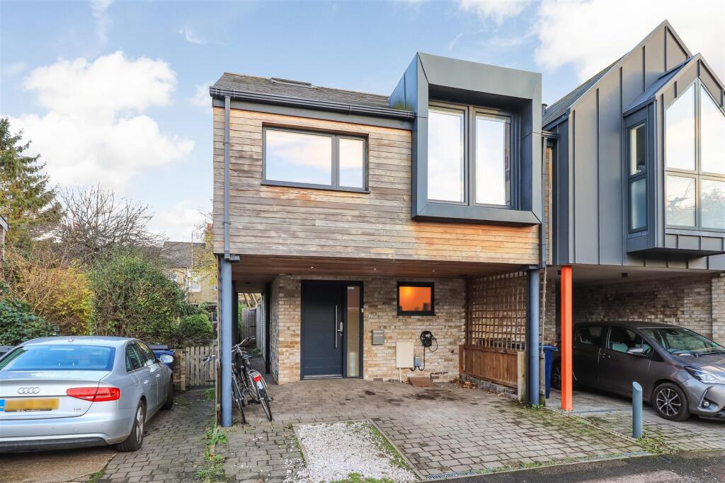 Main image of property: North Street, Cambridge