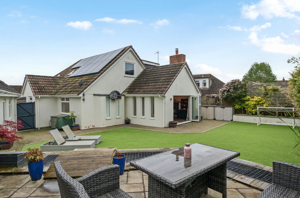 Main image of property: Maristow Avenue, Exmouth, Devon