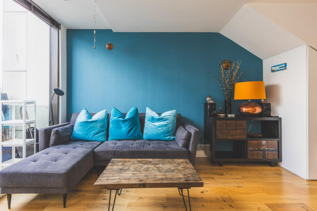 Main image of property: Flat ,  Deptford High Street, London, SE8