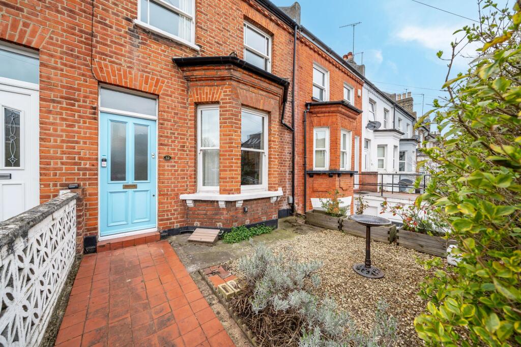 Main image of property: Combedale Road, London, SE10