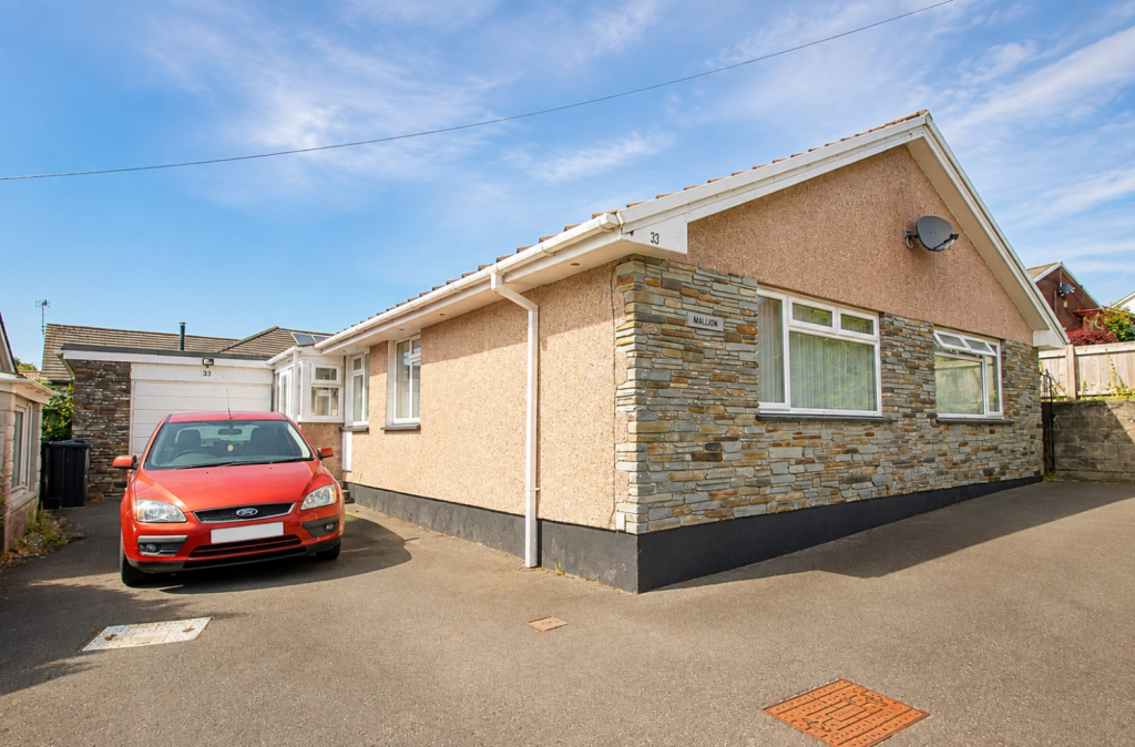 Main image of property: 33 Launceston Road, Bodmin, PL31 2AW