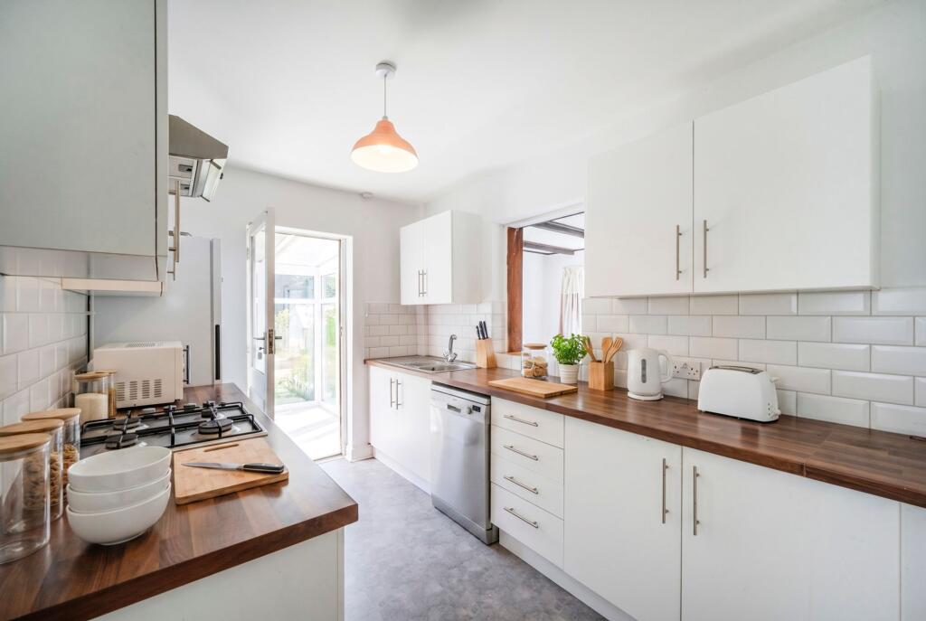House in Reading, Wokingham - View 2