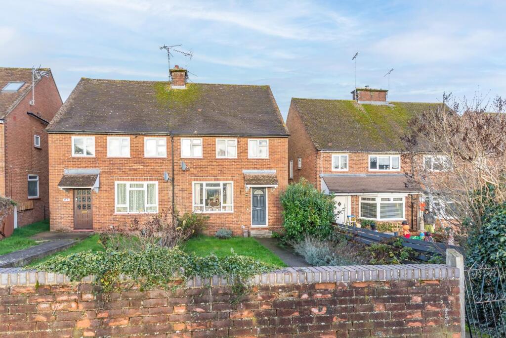 Main image of property: Chelsea Green, Leighton Buzzard