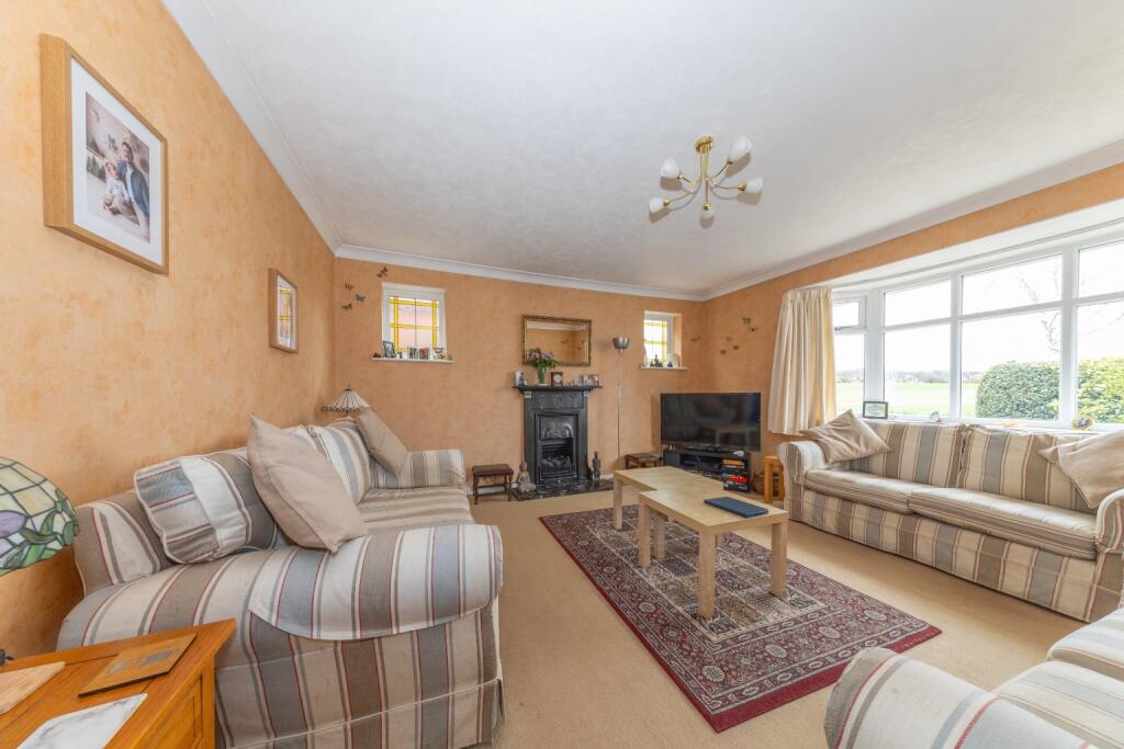House in Luton - More