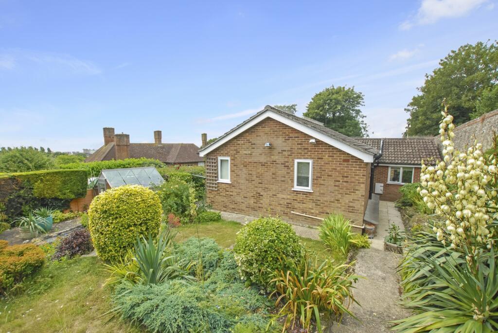 House in Folkestone and Hythe, Orchard Valley, Hythe - View 2