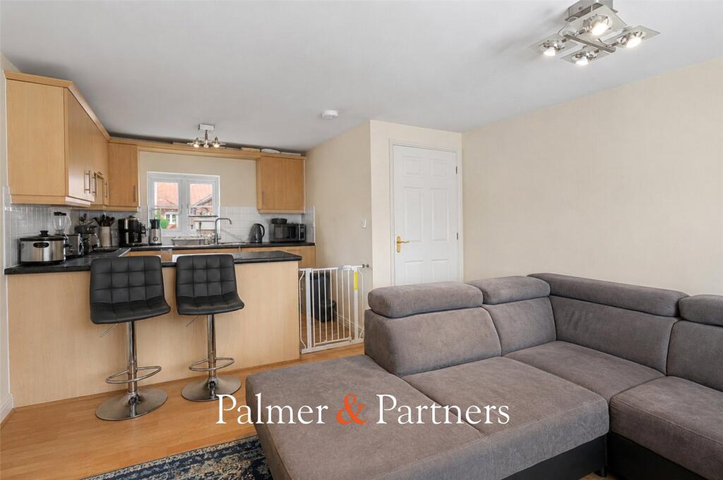 Apartment in Colchester, Essex - View 4