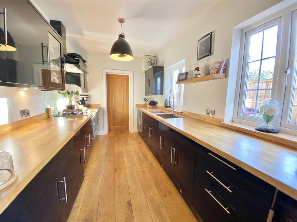 18 Belvidere Road, Shrewsbury, SY2 5LR photo 3