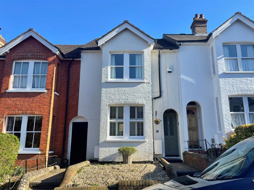 Main image of property: Shrublands Avenue, Berkhamsted