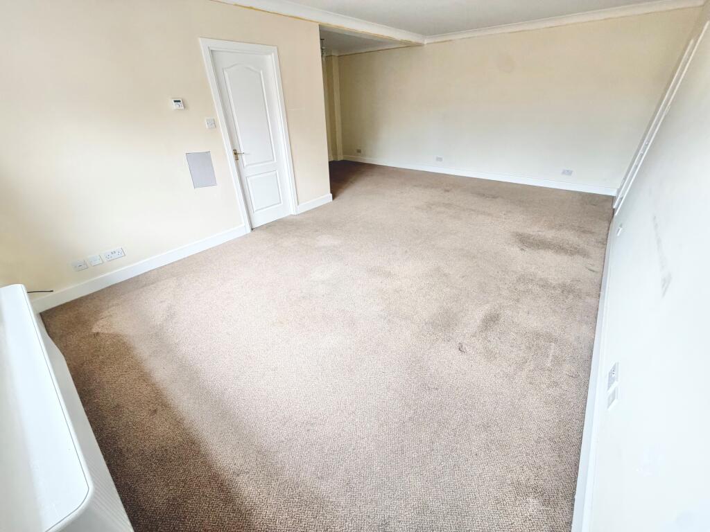 Apartment in Chester - View 4