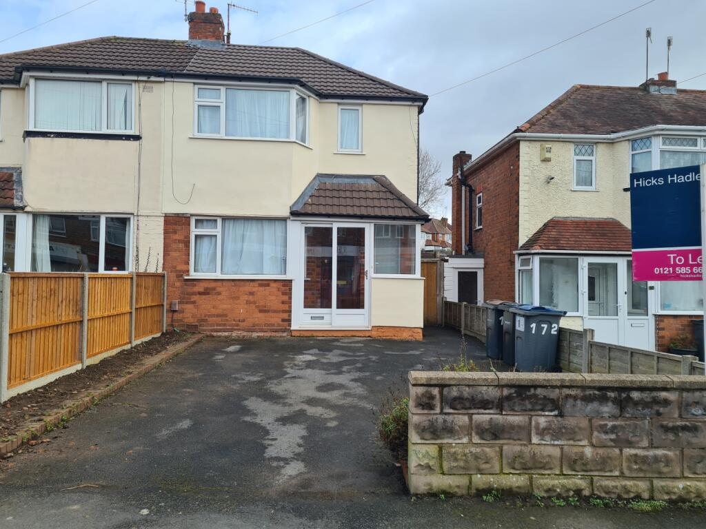 Main image of property: Worlds End Lane, Quinton, Birmingham, B32 1JU