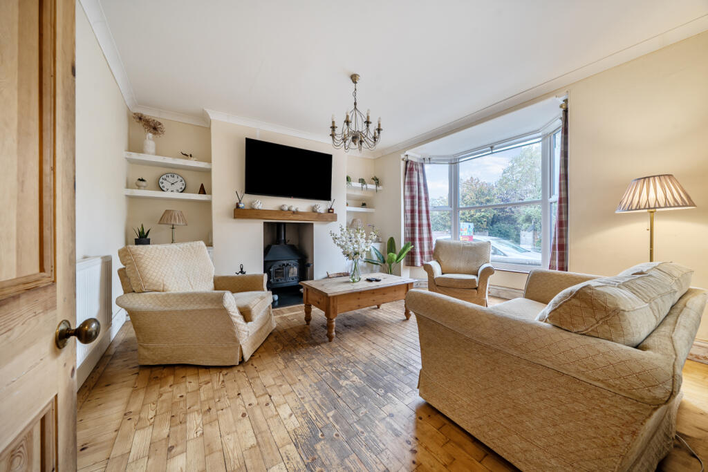 House in Taunton - View 4