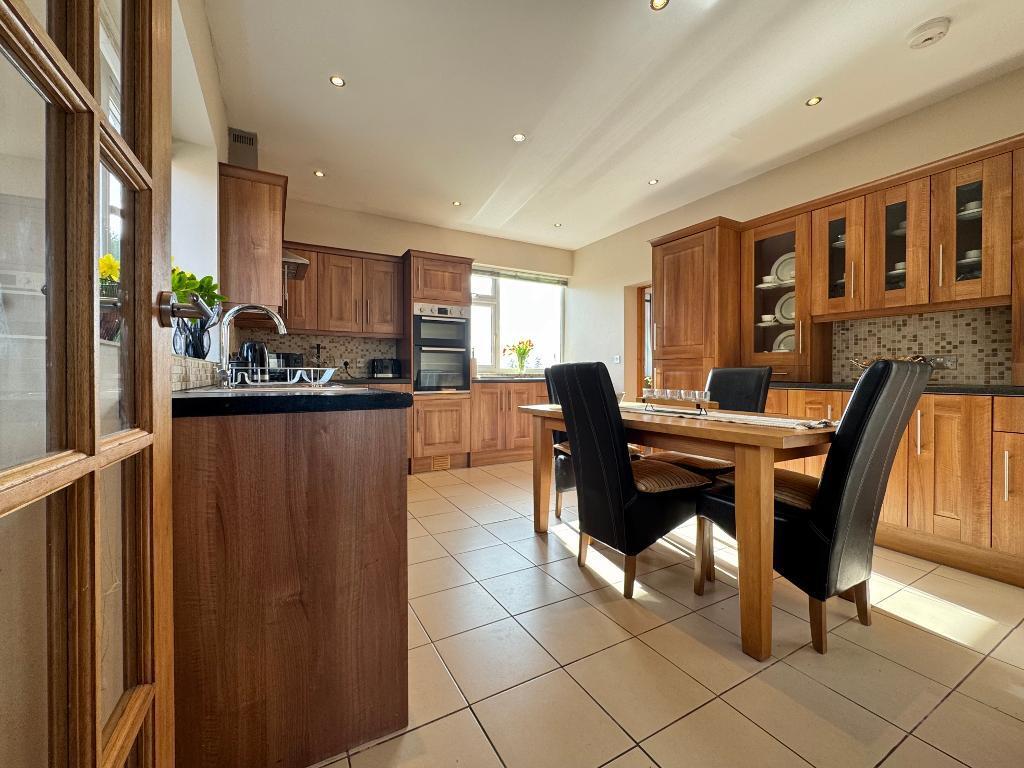 Leominster Road, Bromyard, Herefordshire, HR7 4SX photo 3