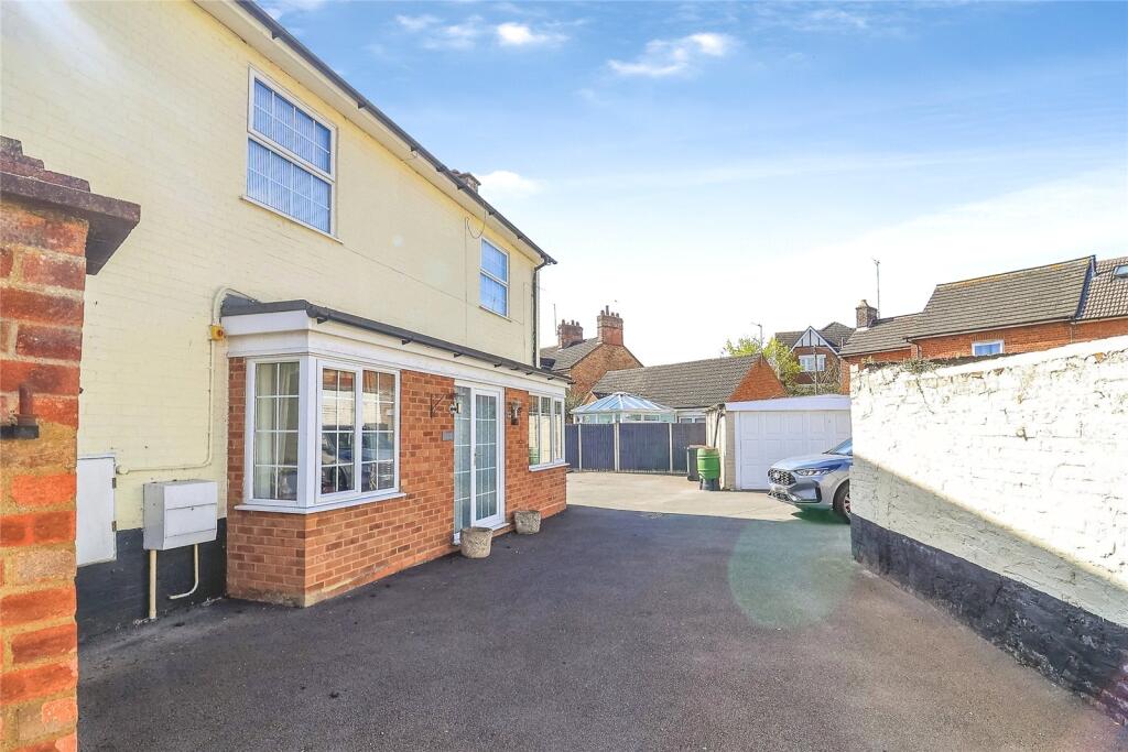 Main image of property: Stanbridge Road, LEIGHTON BUZZARD, Bedfordshire, LU7