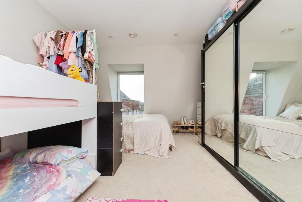 Additional image 9 of Parkway, Welwyn Garden City