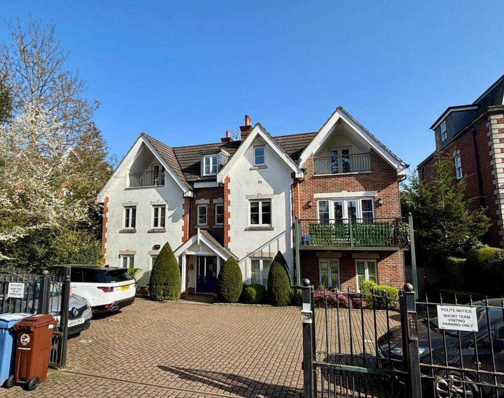 Main image of property: Packhorse Road, Gerrards Cross