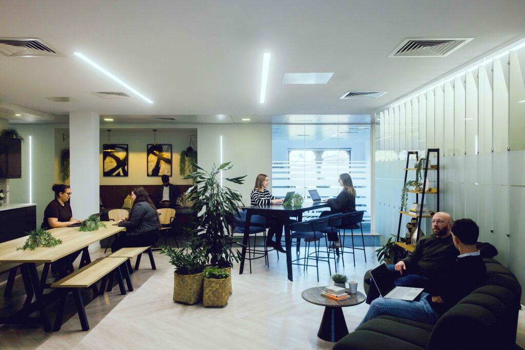 Main image of property: Park Square South, Leeds, West Yorkshire, LS1