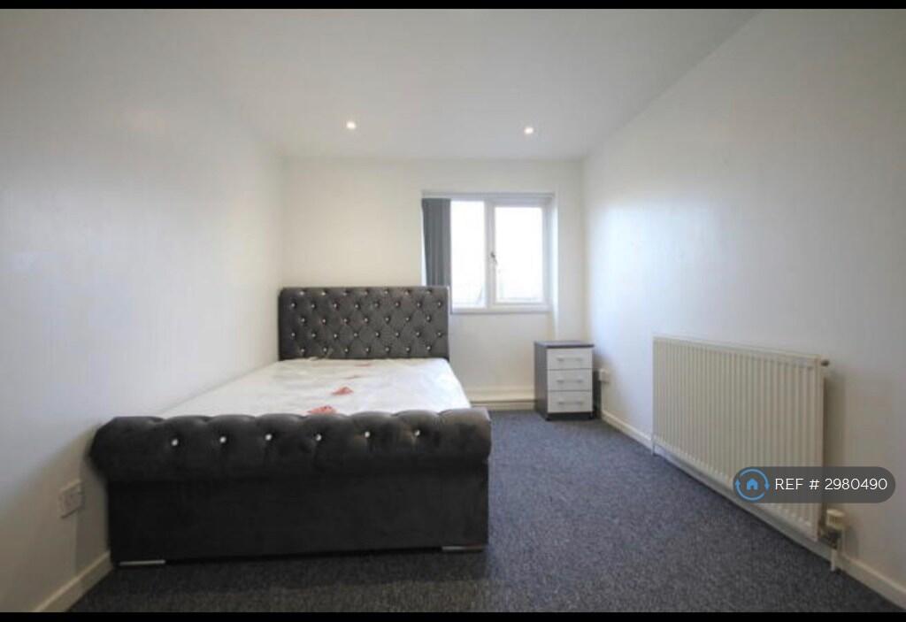Main image of property: Daley Close, Birmingham, B1