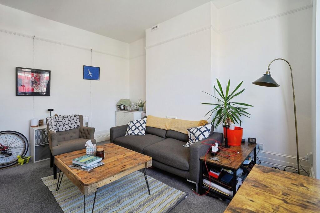 Apartment in London - View 4