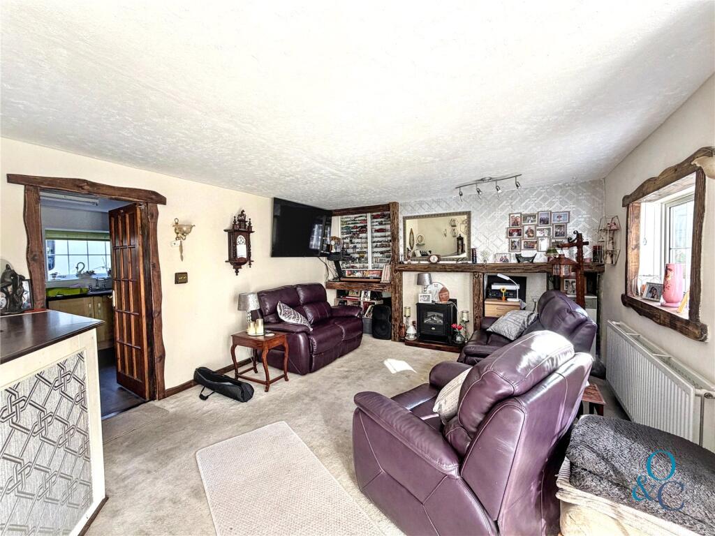 House in St Stephen, High Street - View 4