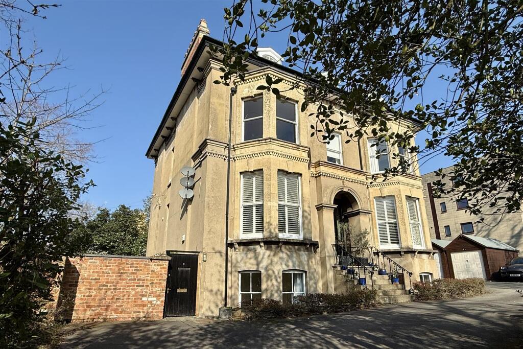 Main image of property: Christchurch Road, Cheltenham