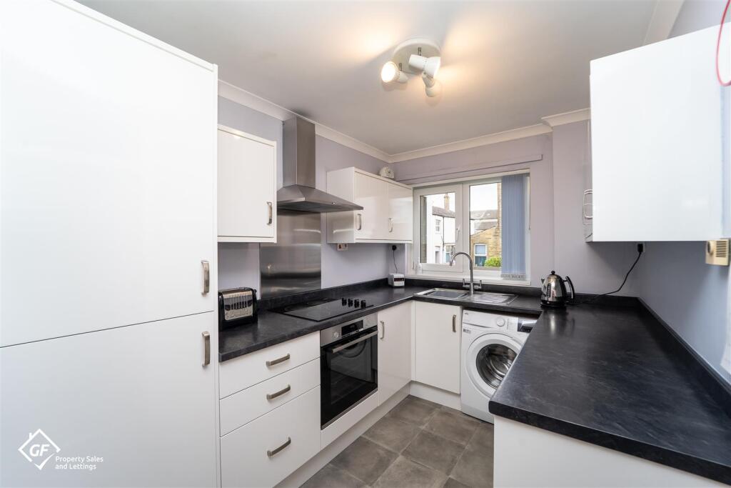 Apartment in Lancaster, Bare, Morecambe - View 5
