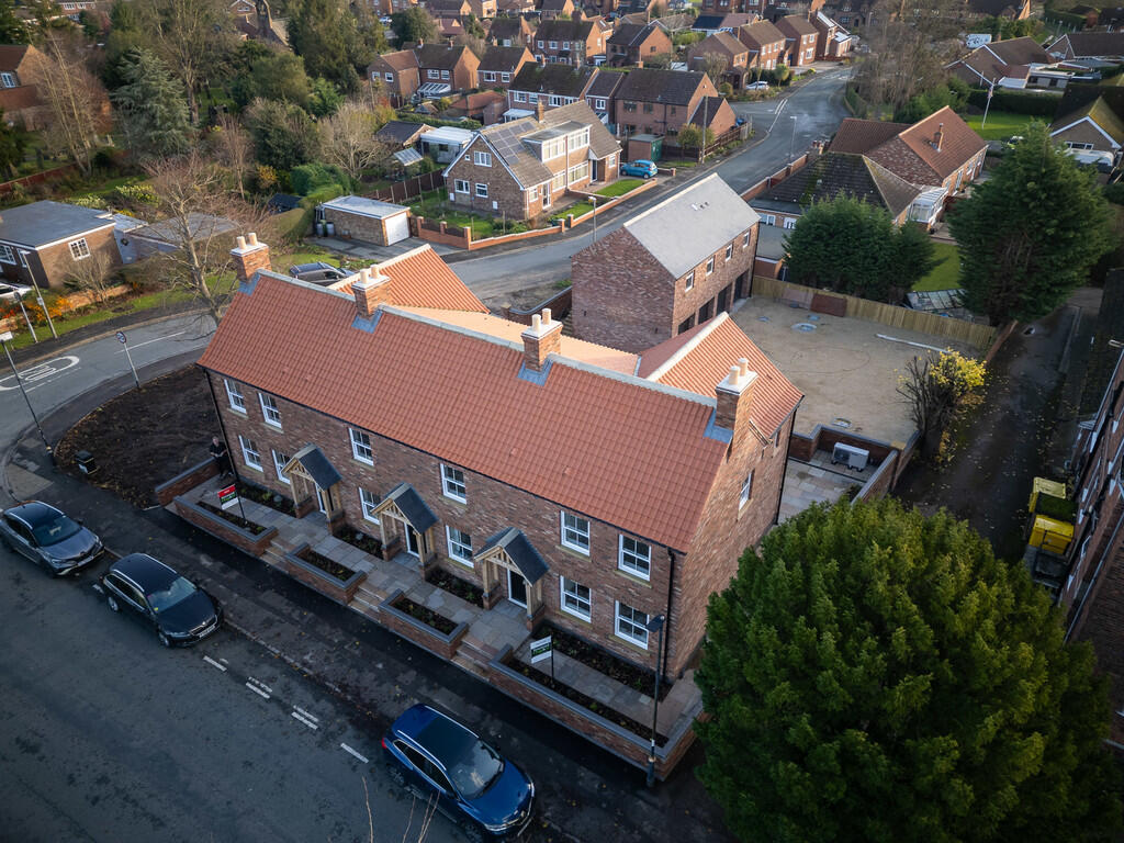 Main image of property: High Street, Airmyn, DN14 8LD