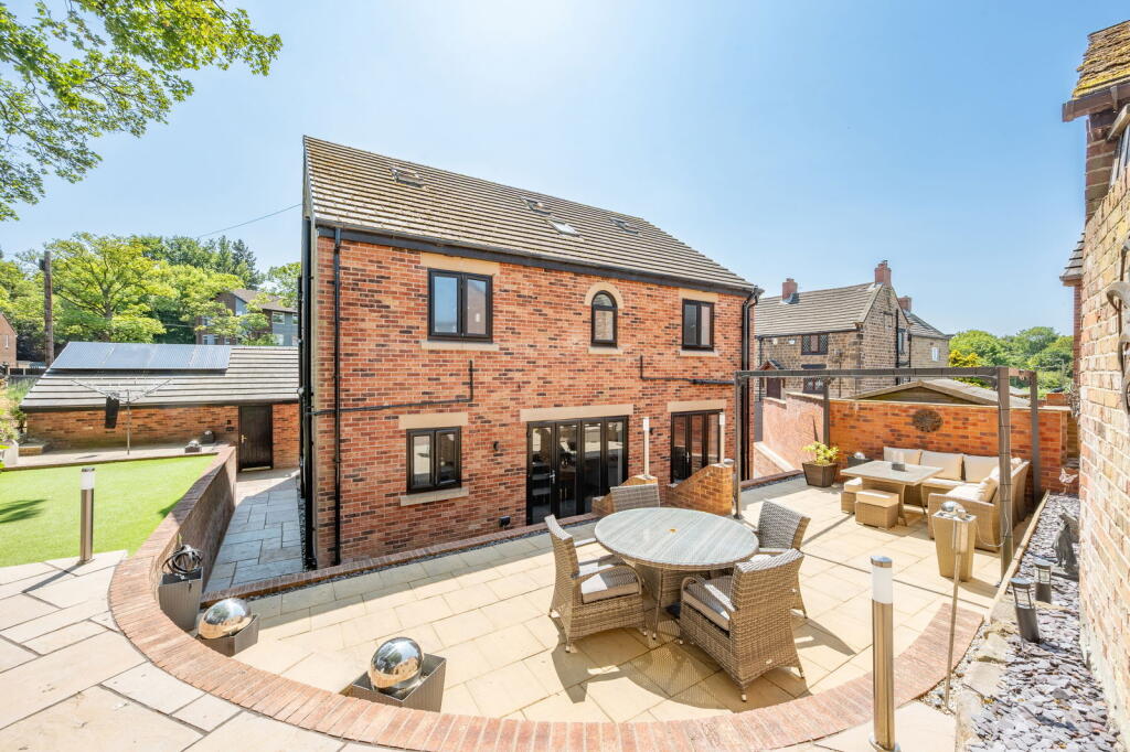 672, Doncaster Road photo 4